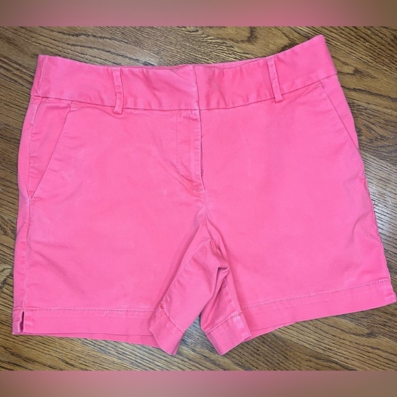 LOFT Pants - Women's Pink Shorts Size 6 - Loft | The Riviera | Great For Vacation Resort